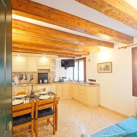 Luxury San Marco Apartment